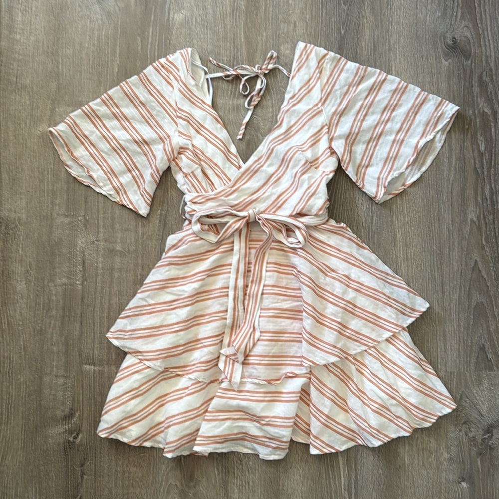 Striped Ruffle Sleeved Dress XS